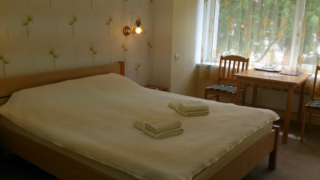 Sorve Guest House Salme Exterior photo